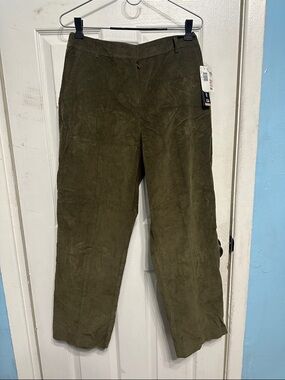 Briggs New York Olive Green Corduroy Straight Pants